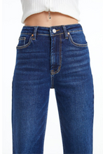 Load image into Gallery viewer, Dark Wash Straight Raw Hem Jean
