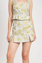 Load image into Gallery viewer, Norah Floral Peplum Tank
